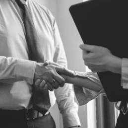 Business recruitment services - handshake - Jonathan Rhys Recruitment